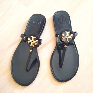 Tory Burch Miller Jelly size 7M